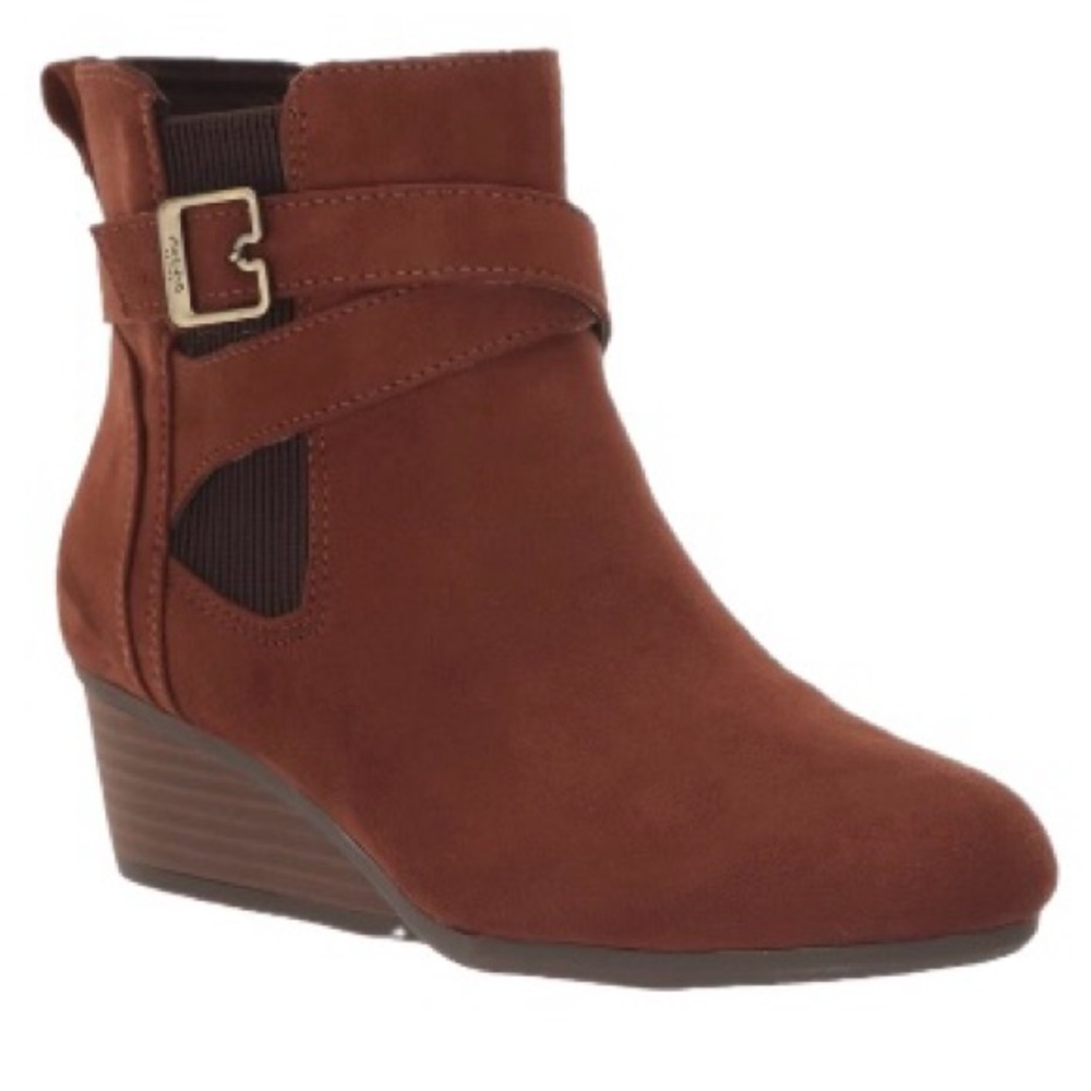 Dr. Scholl's Berlin Ankle Boot in Brown